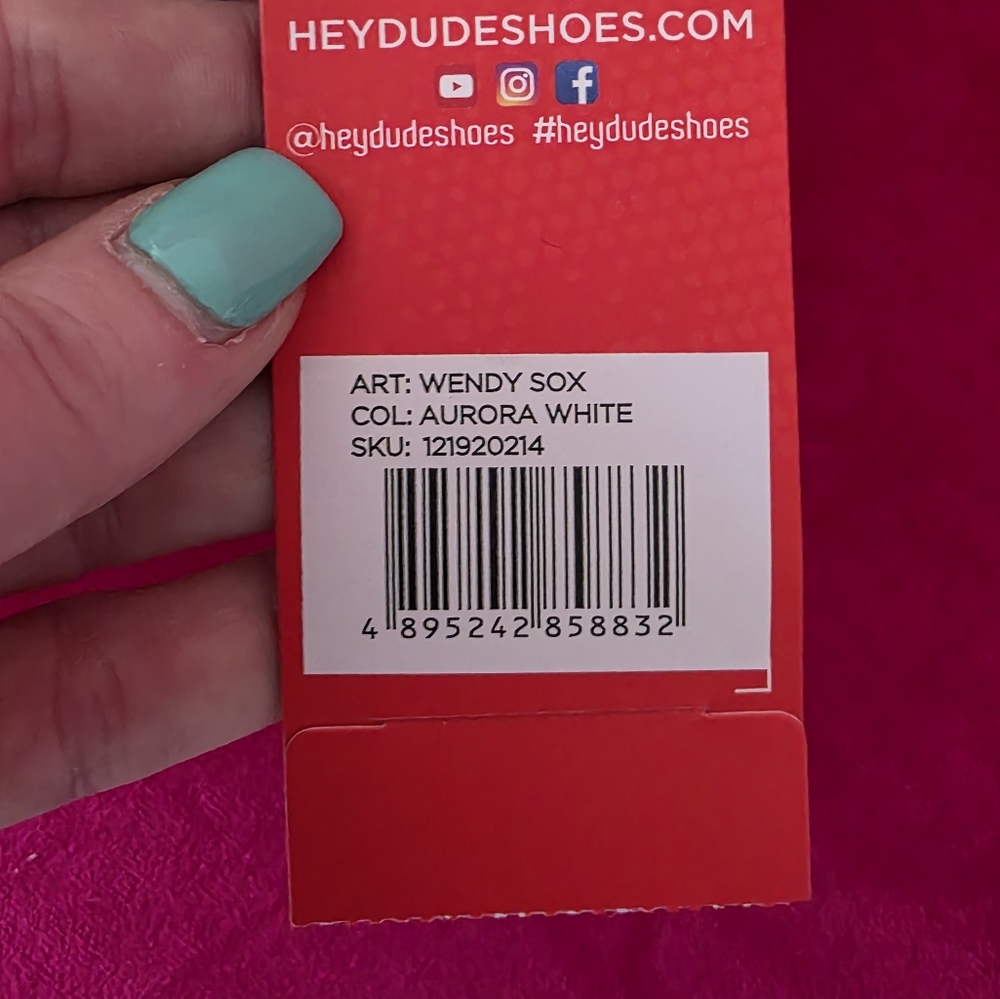 HeyDude - Picture 2 of 5